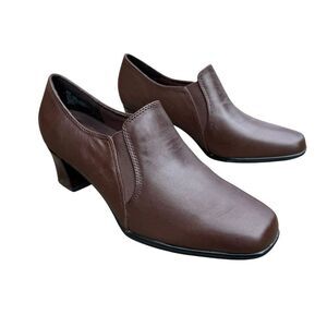 Liz Baker Women's Brown Leather Block Heel Slip On Shoes Size 8